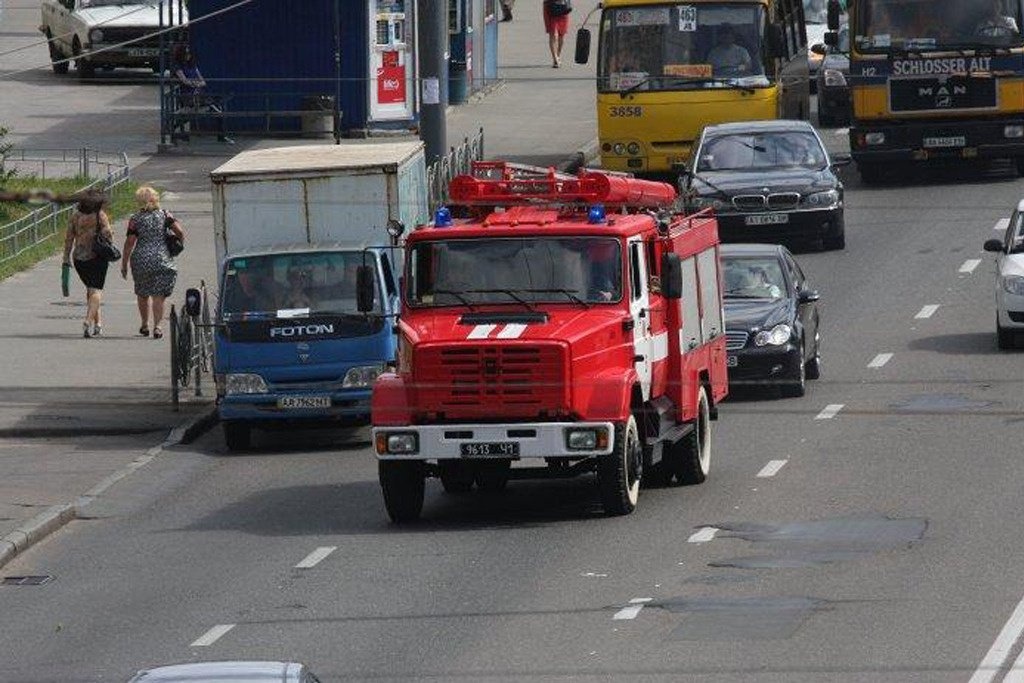 Случайные факторы, мешающие увеличению скорости пожарной машины