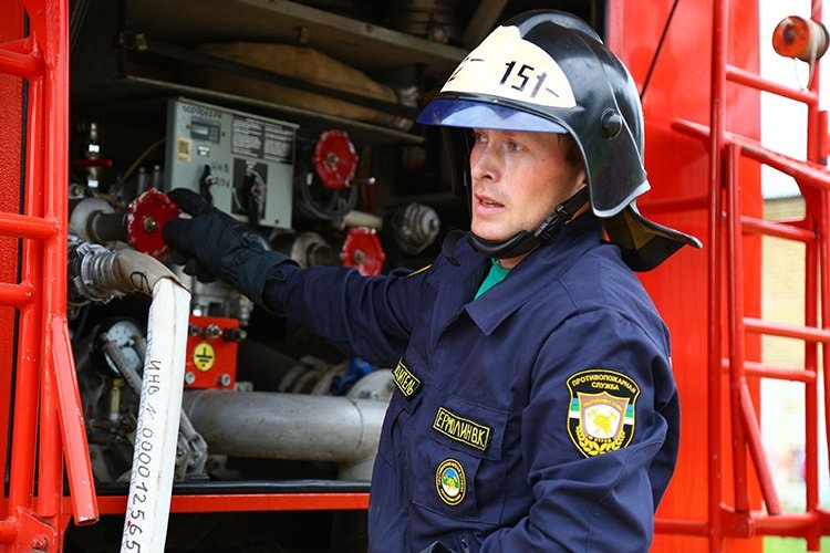 Обязанности водителя пожарной машины при пожаре